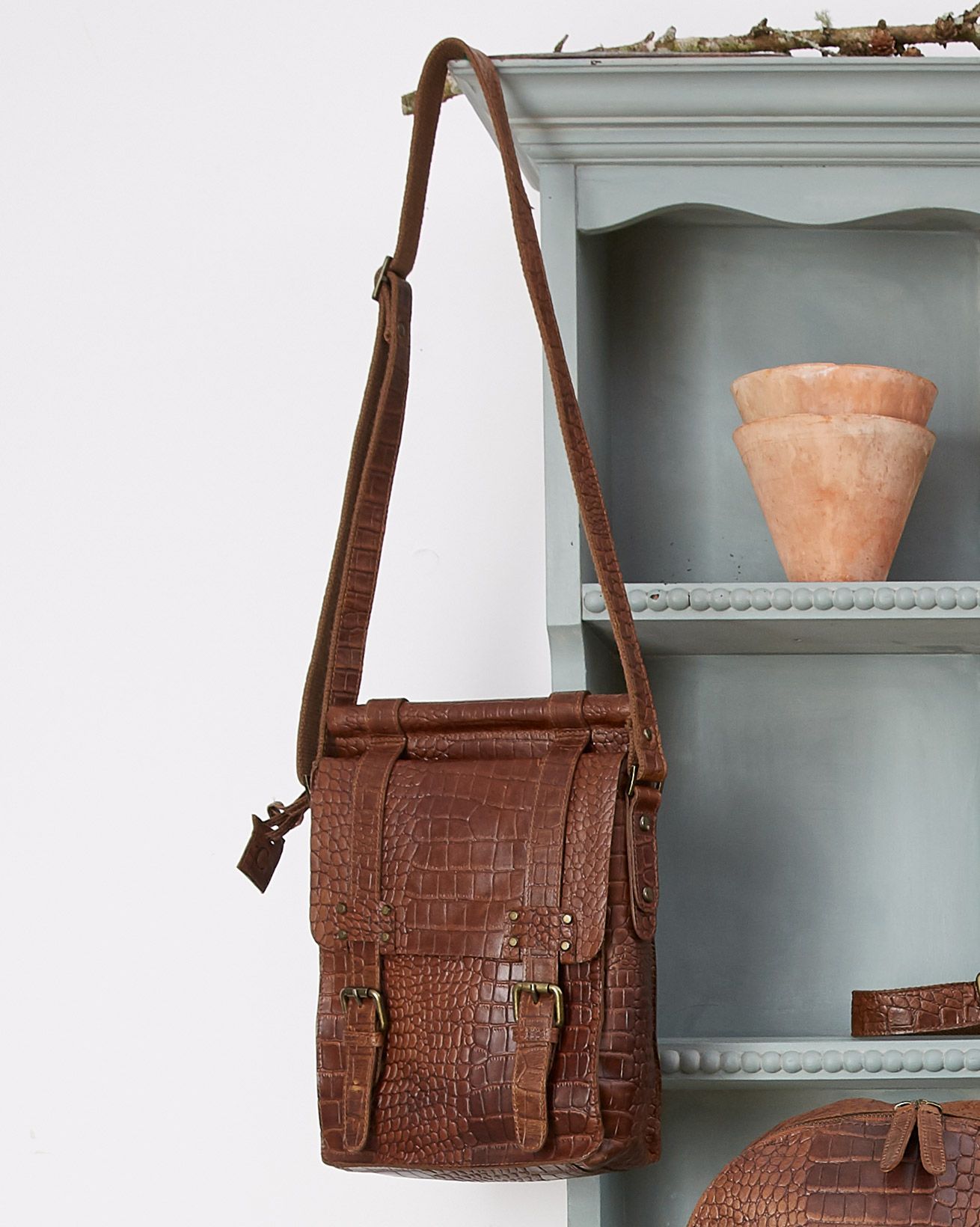 7731-frame_cross_body_bag_lfs_1310x1640.jpg