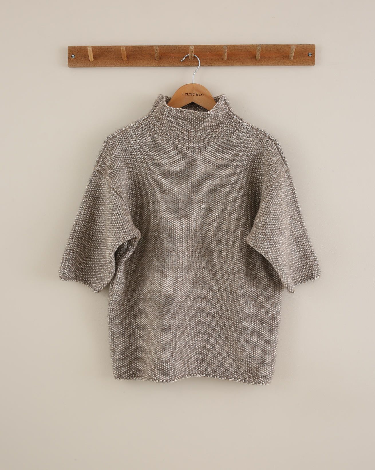 Kimono Funnel Neck - Size Medium - Oatmeal - 1675