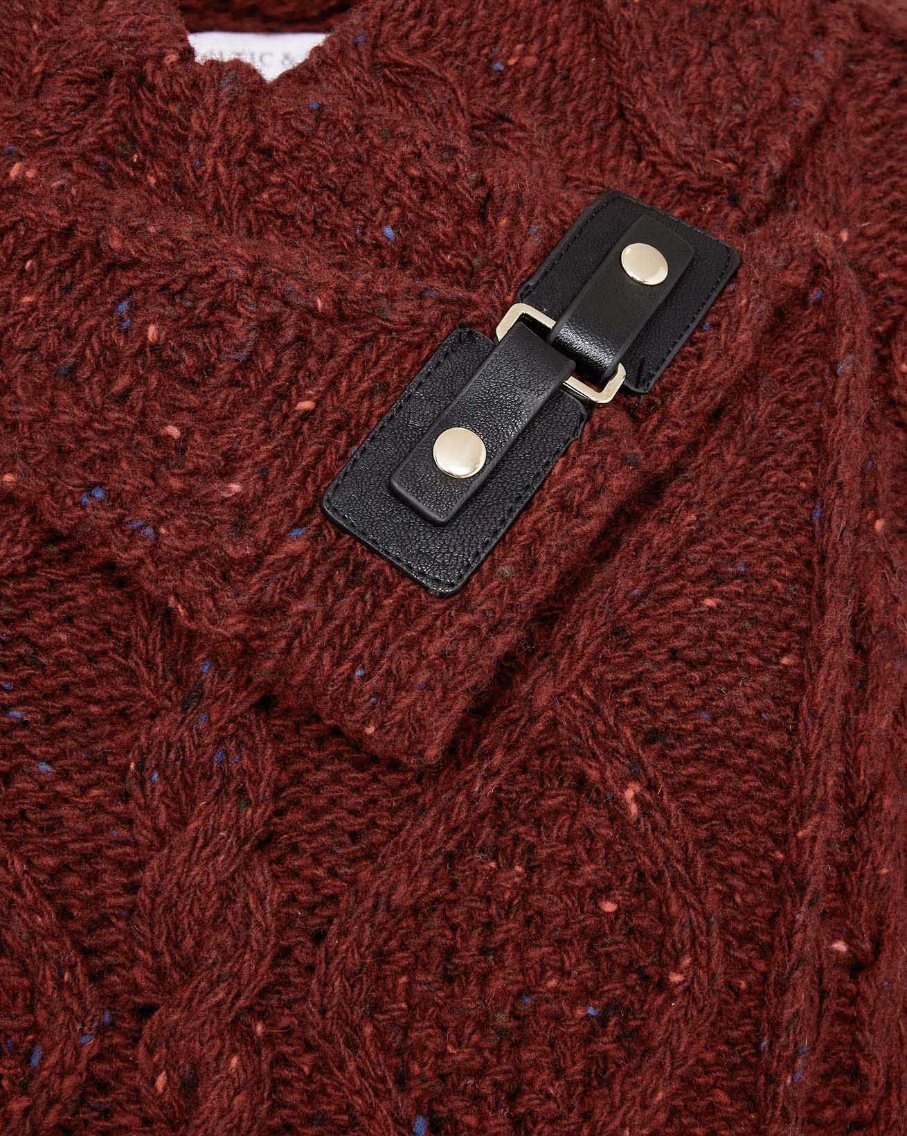 7511_donegal-buckle-detail-coatigan_claret_detail-1_cutout_web.jpg