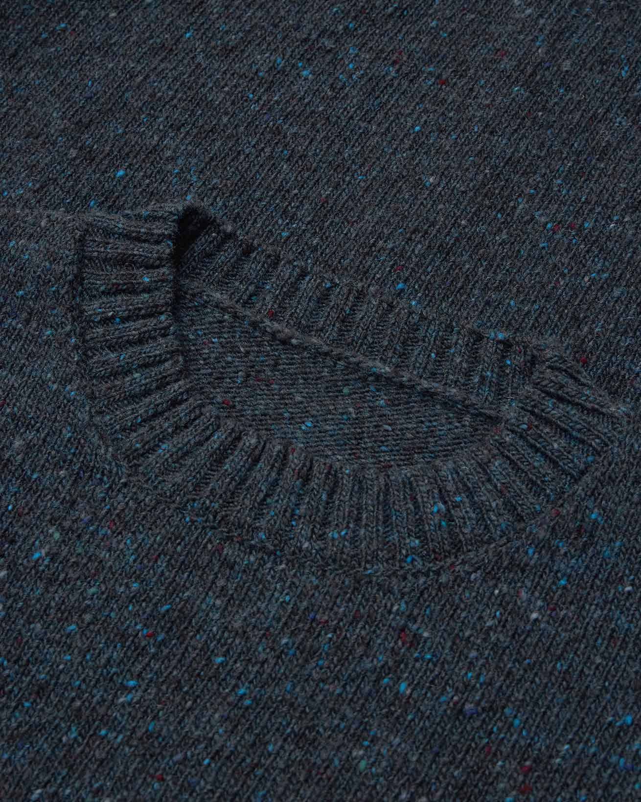 7862_mens-donegal-crew-neck-jumper_navy_detail_cutout.jpg