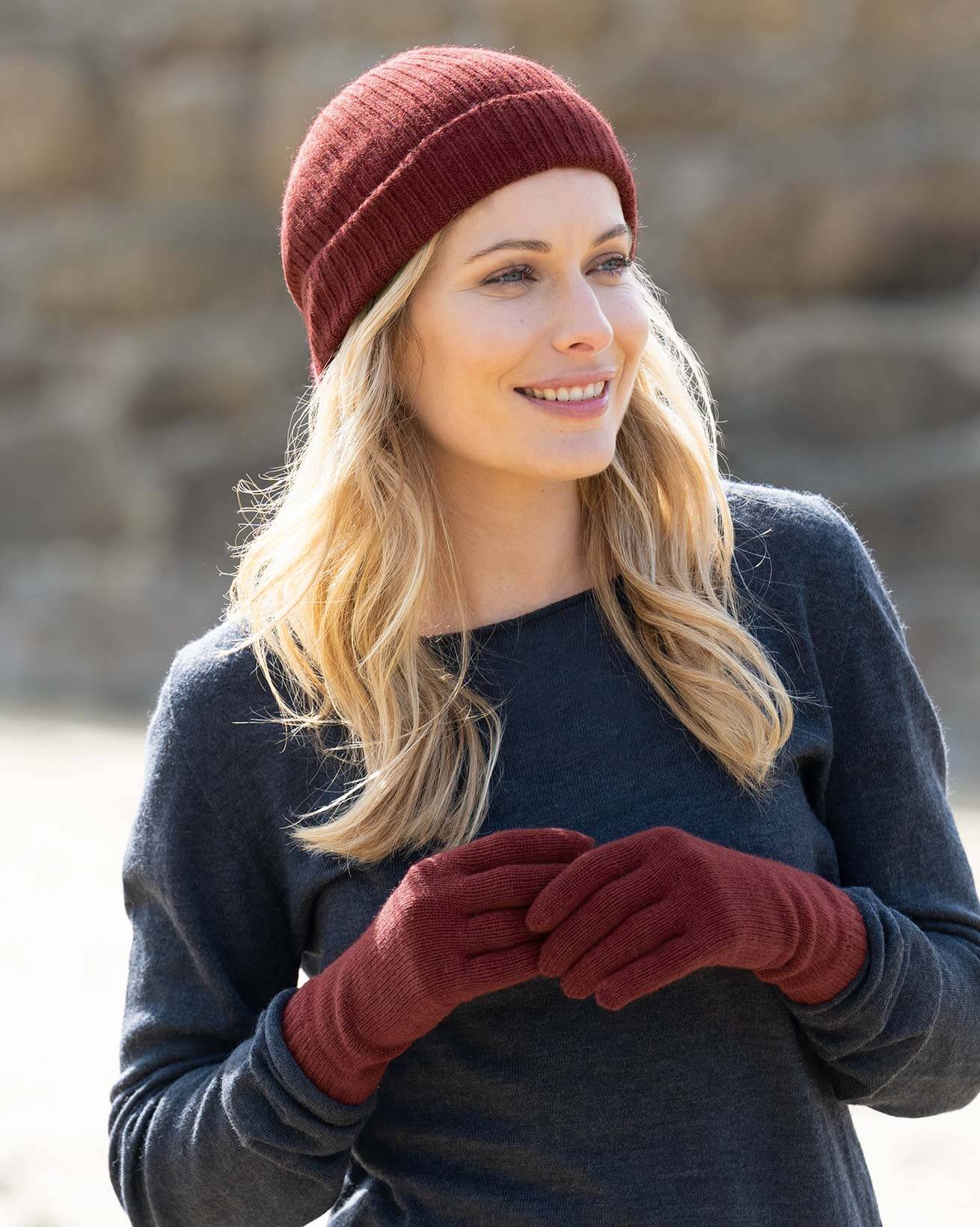 5877-7878_cashmere_claret-98_web.jpg
