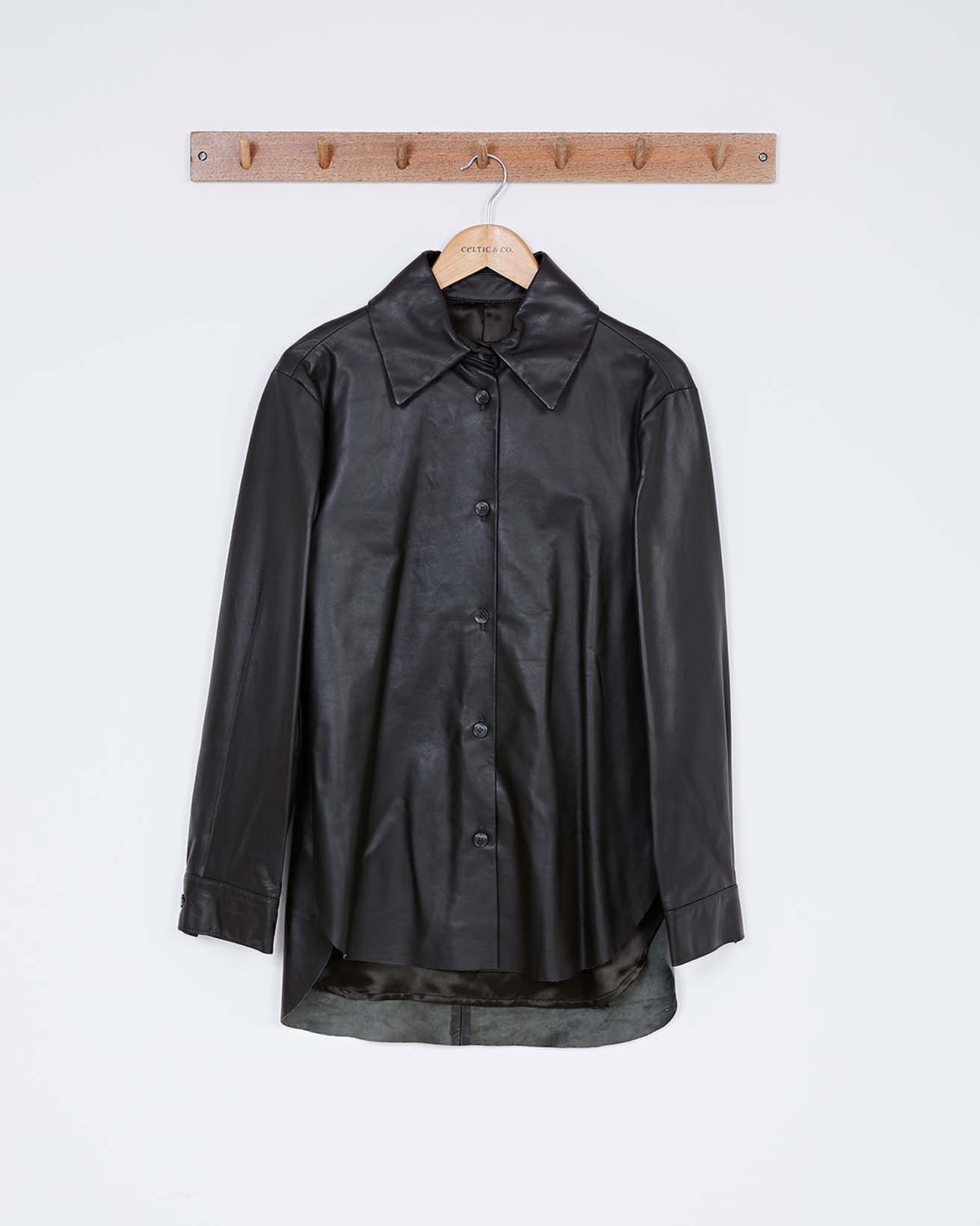 Leather Overshirt / Black / 10